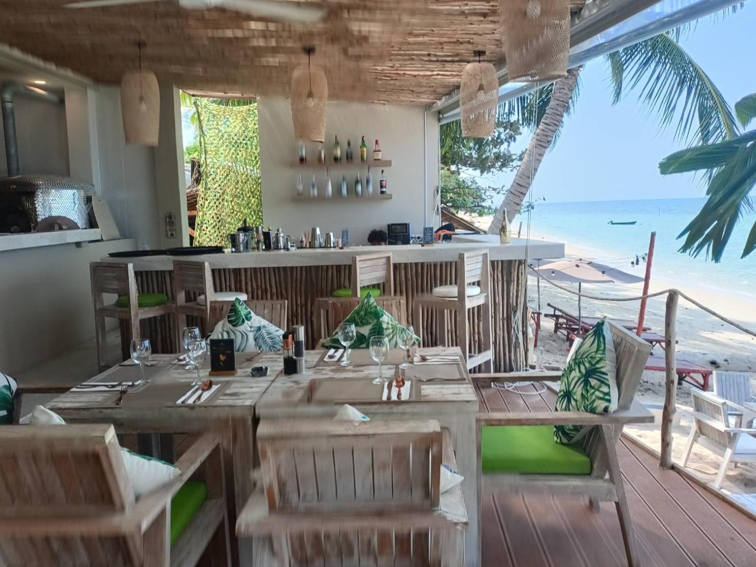 March Samui Resort Bãi biển Bãi biển Mae Nam Ngoại thất bức ảnh